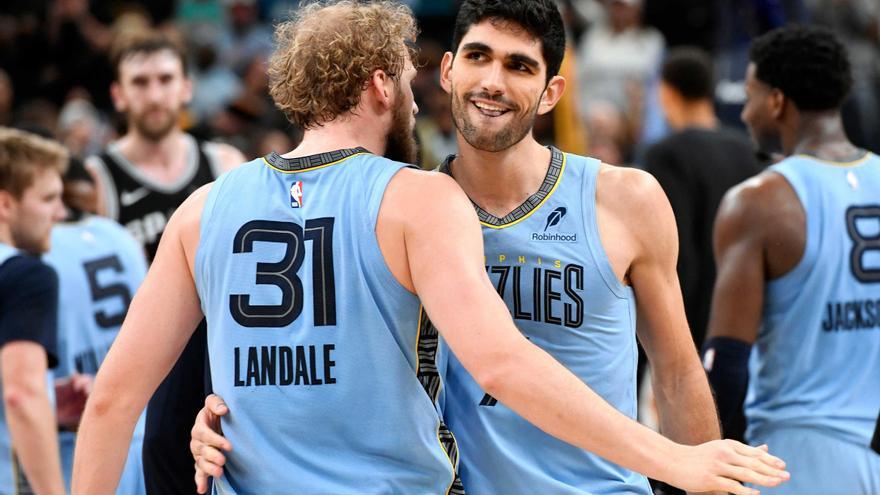 Un tapón de Aldama a Fox en el último suspiro sella el triunfo de los Grizzlies