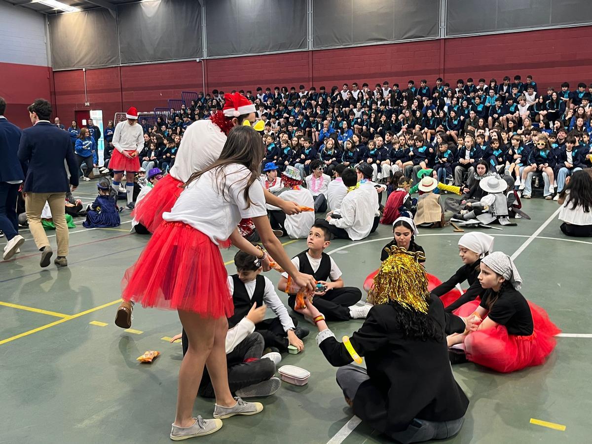Primera jornada de las fiestas colegiales de la Inmaculada (en imágenes) Primera jornada de las fiestas colegiales de la Inmaculada (en imágenes)