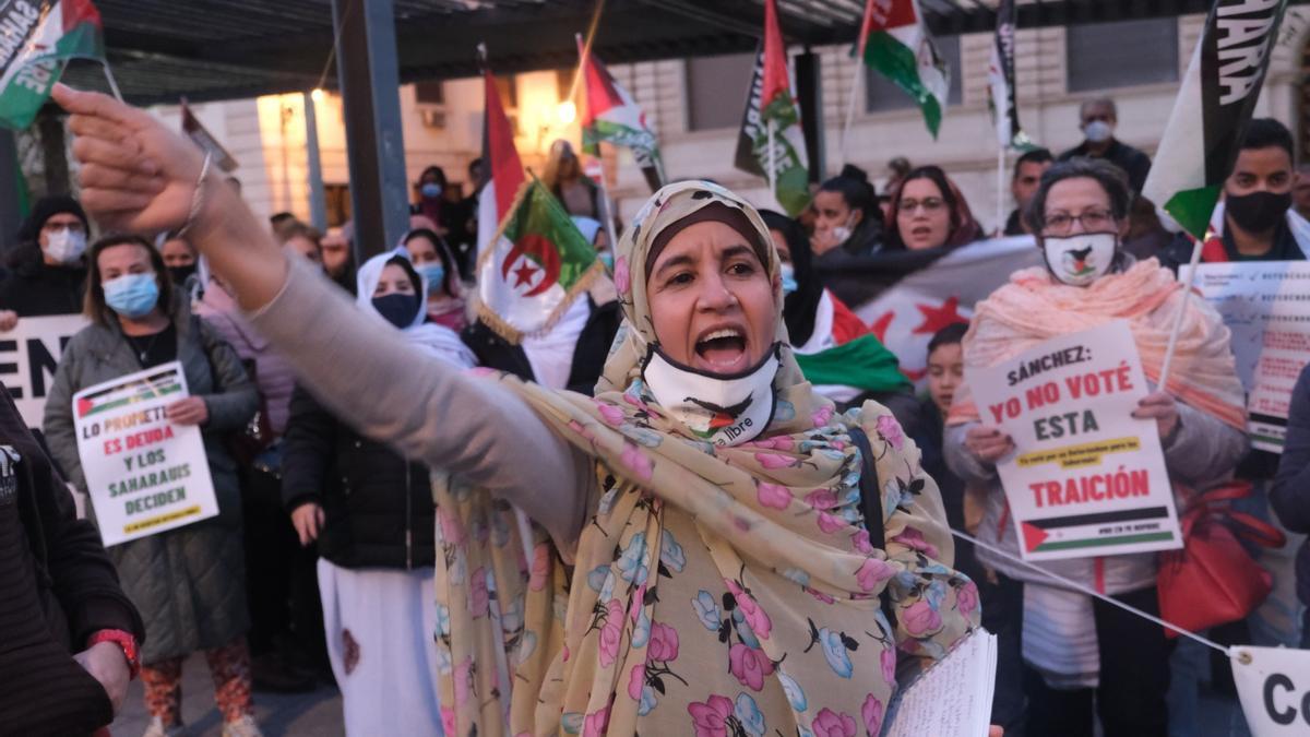 Concentración en la plaza de la Montañeta de Alicante en demanda de un Sáhara libre