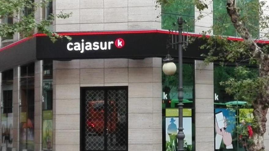 Cajasur Banco obtiene un resultado de 8,1 millones de euros en el primer trimestre, un 18,6% más