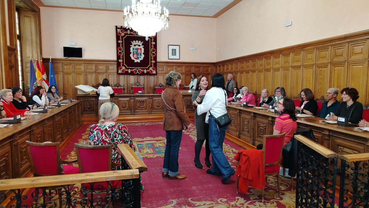 GALERÍA | Reconocimiento a las tejedoras sanabresas