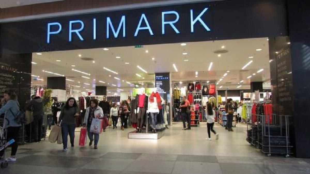 Primark anuncia un ERTE por fuerza mayor para sus más de 7.000 empleados en España Primark anuncia un ERTE por fuerza mayor para sus más de 7.000 empleados en España