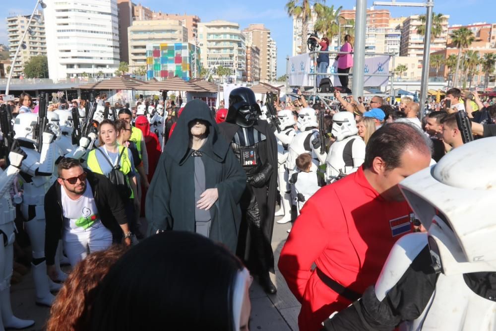 Tercer desfile de la Legión 501 por Málaga