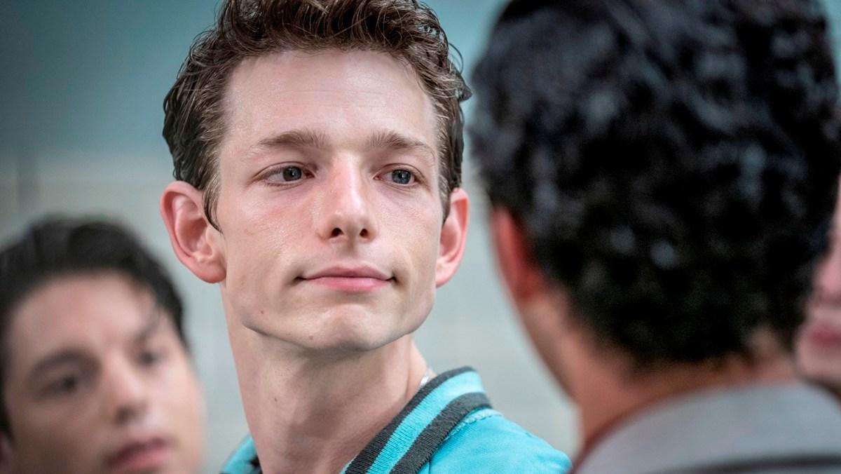 El actor Mike Faist tuvo que perder nueve kilos para interpretar a Riff.