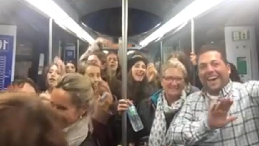 VÍDEO: La festa viral al metro de Madrid a ritme de Shakira