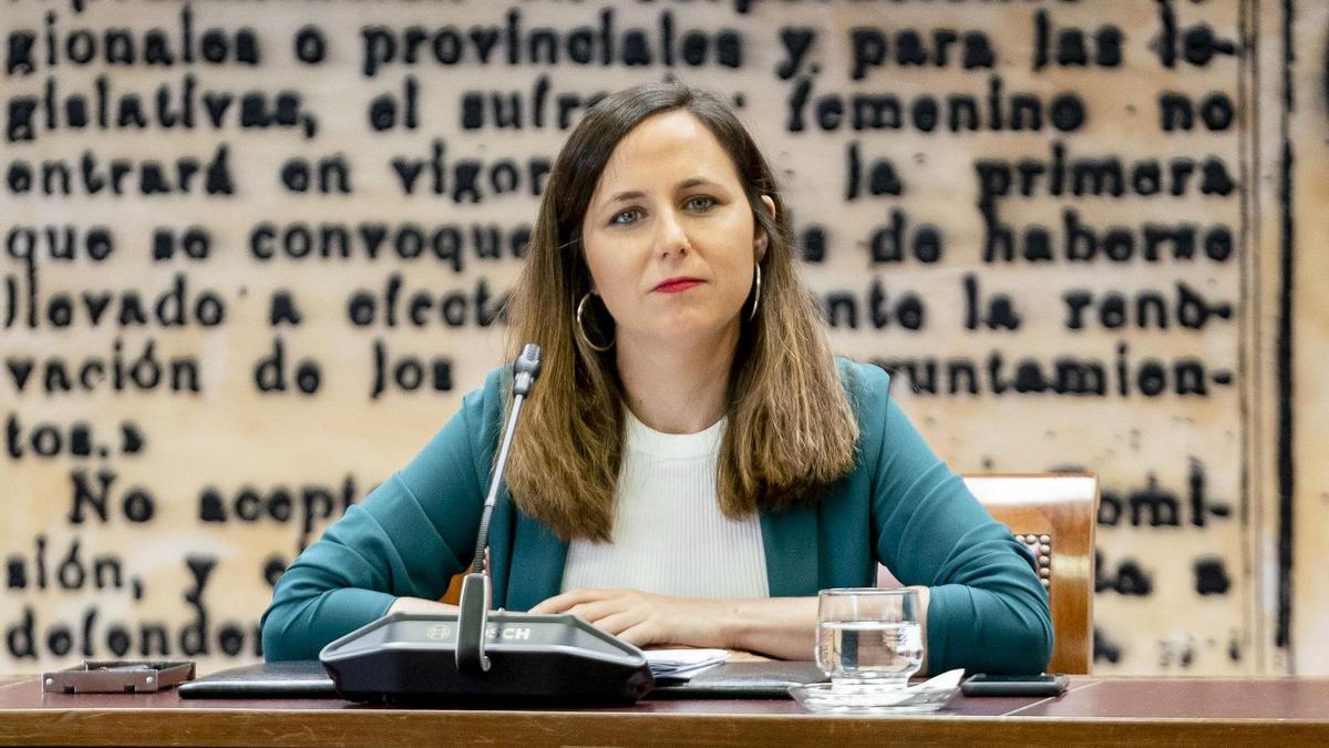 La ministra de Derechos Sociales y Agenda 2030, Ione Belarra, interviene en la Comisión de Derechos Sociales, en el Senado, a 16 de junio de 2022, en Madrid (España). El objeto de su comparecencia es informar sobre la actividad de su Ministerio.