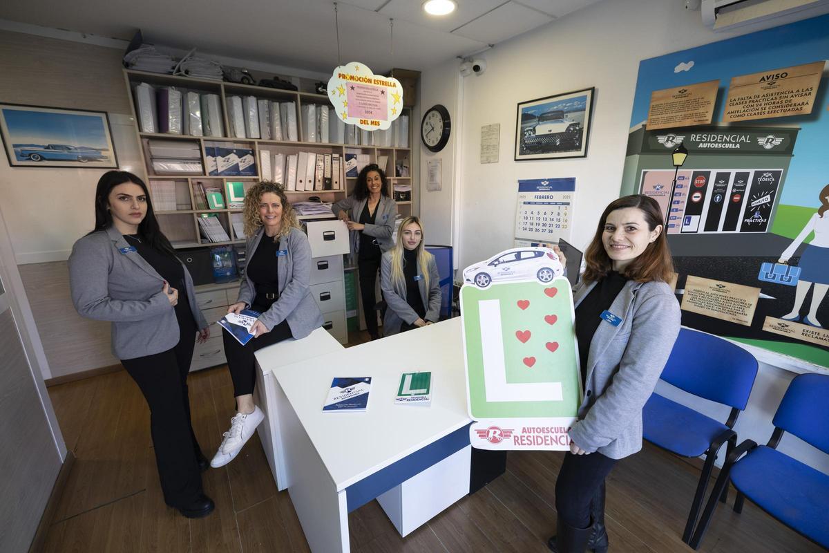 Autoescuela Residencial apuesta por su enseñanza divertida para obtener el permiso de conducir.