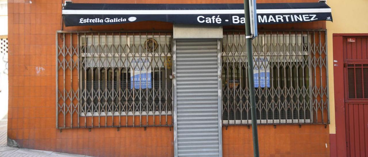 Bajo vacío de un antiguo bar en A Falperra.  // CARLOS PARDELLAS