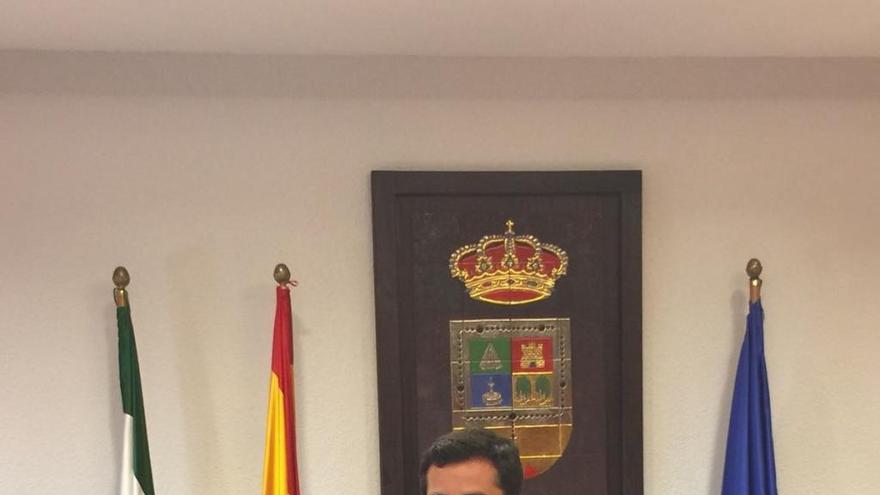 El edil de Deportes, Juan González, nuevo alcalde de Villanueva del Rosario  - La Opinión de Málaga