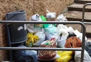 Veïns del barri vell de Berga es planten i no recolliran el nou cubell del porta a porta