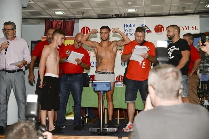 PESAJE DE BOXEADORES