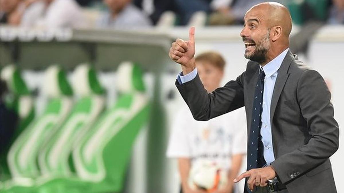 Guardiola, durante el partido de la Supercopa contra el Wolfsburgo