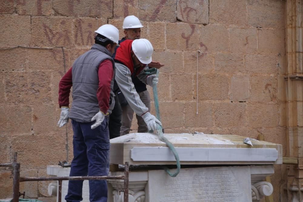 Retoman los trabajos para retirar la Cruz de los Caídos de Callosa de Segura