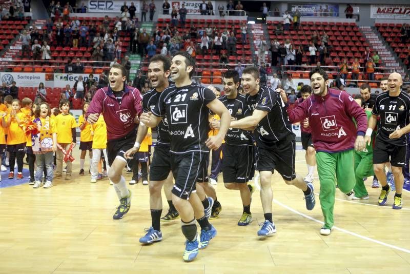 Fotogalería: El BM Aragón se despide tras ganar en la última jornada