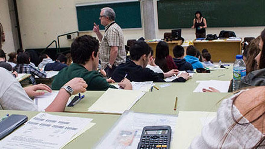 La Universidad de Oviedo no hará exámenes en diciembre