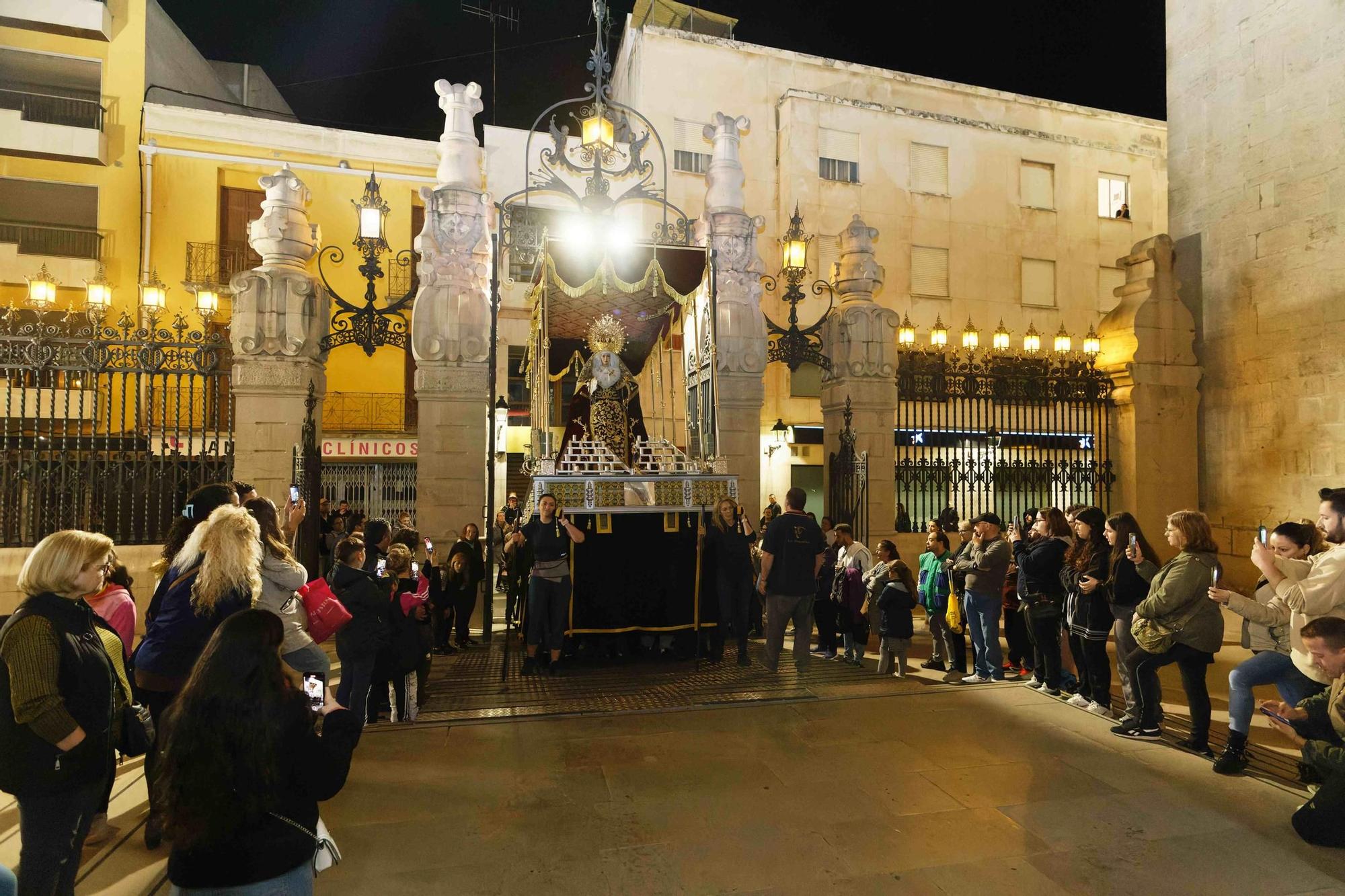 GALERÍA I Los pasos de Semana Santa en Vila-real, en imágenes