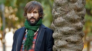 El Pescao interpreta ’Que no me llamen loco’ en exclusiva per a EL PERIÓDICO