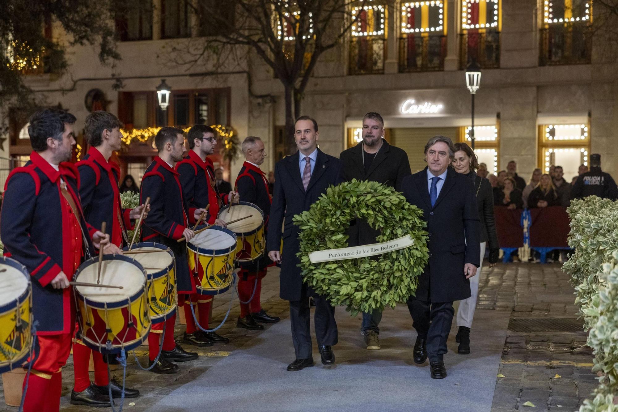 FOTOS | La ofrenda floral en imágenes