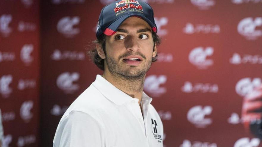 Carlos Sainz firma un contrato multianual con Renault F-1