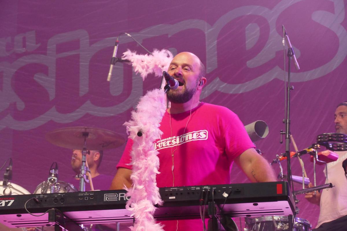EN IMATGES | L’Orquestra Di-Versiones i Els Catarres captiven milers de persones a la tercera Bertranada Fest