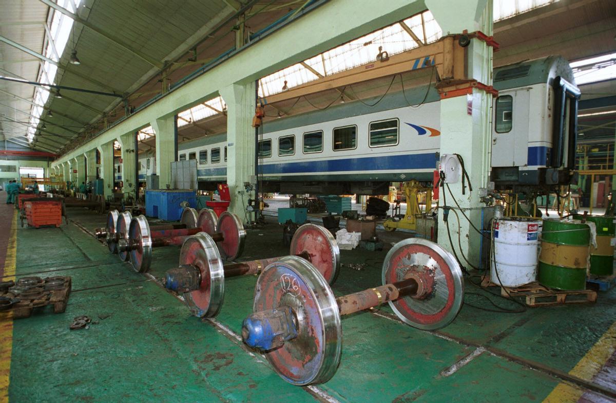 MLG.06/10/2000 TALLER CENTRAL DE REPARACIONES DE RENFE TCR SITUADO EN LOS PRADOS