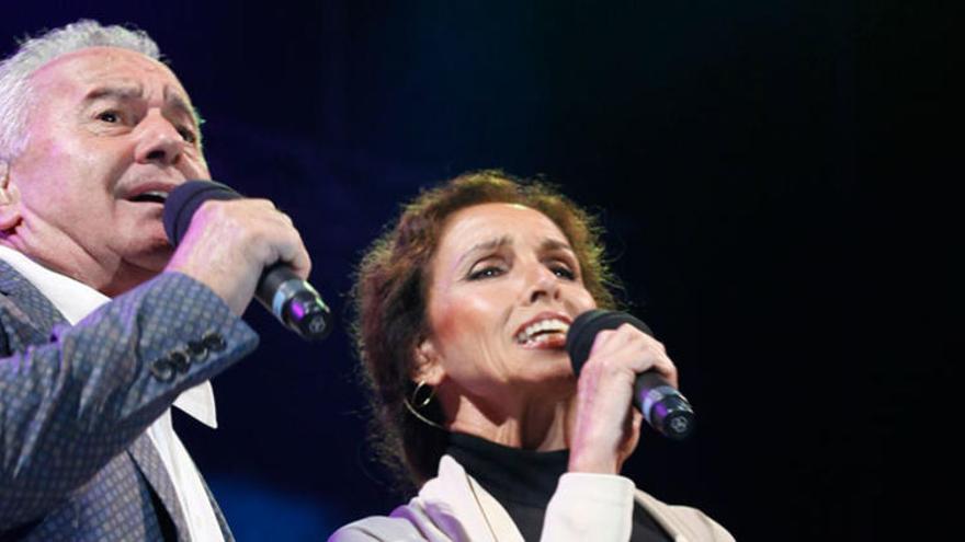 Víctor Manuel y Ana Belén, en un reciente concierto.