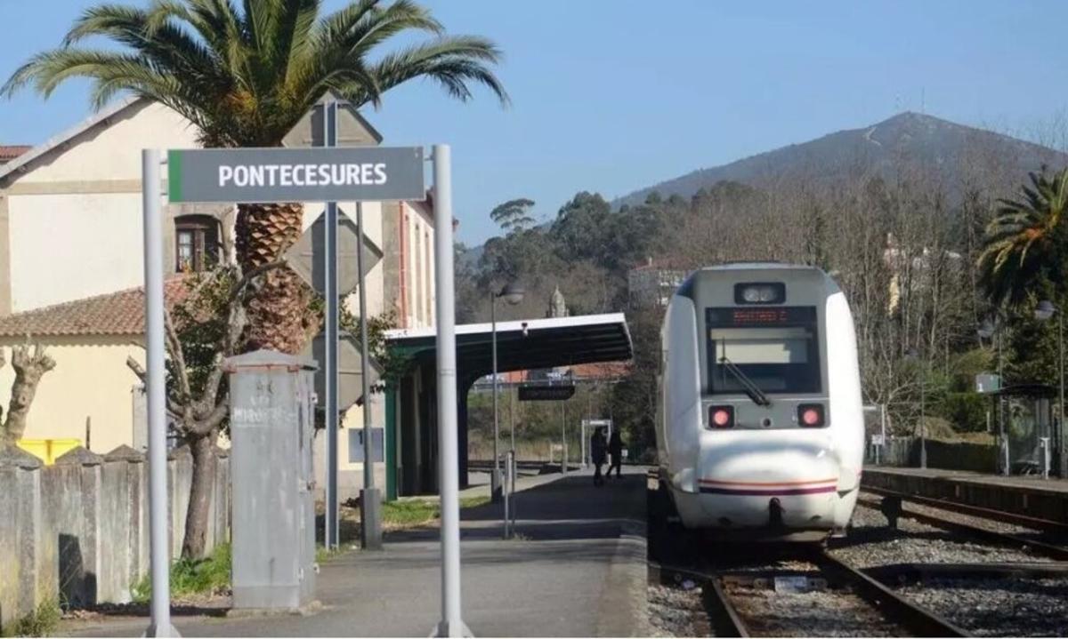 Imagen de archivo de un tren en la estación de Pontecesures