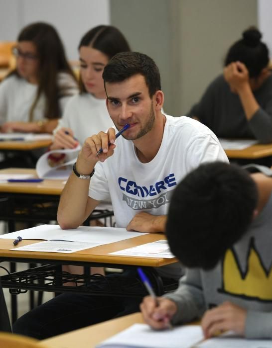 Lengua Castellana, Gallego e Historia de España han sido las pruebas del primer día de la convocatoria de septiembre de la llamada Avaliación para o Acceso a Universidade (ABAU).