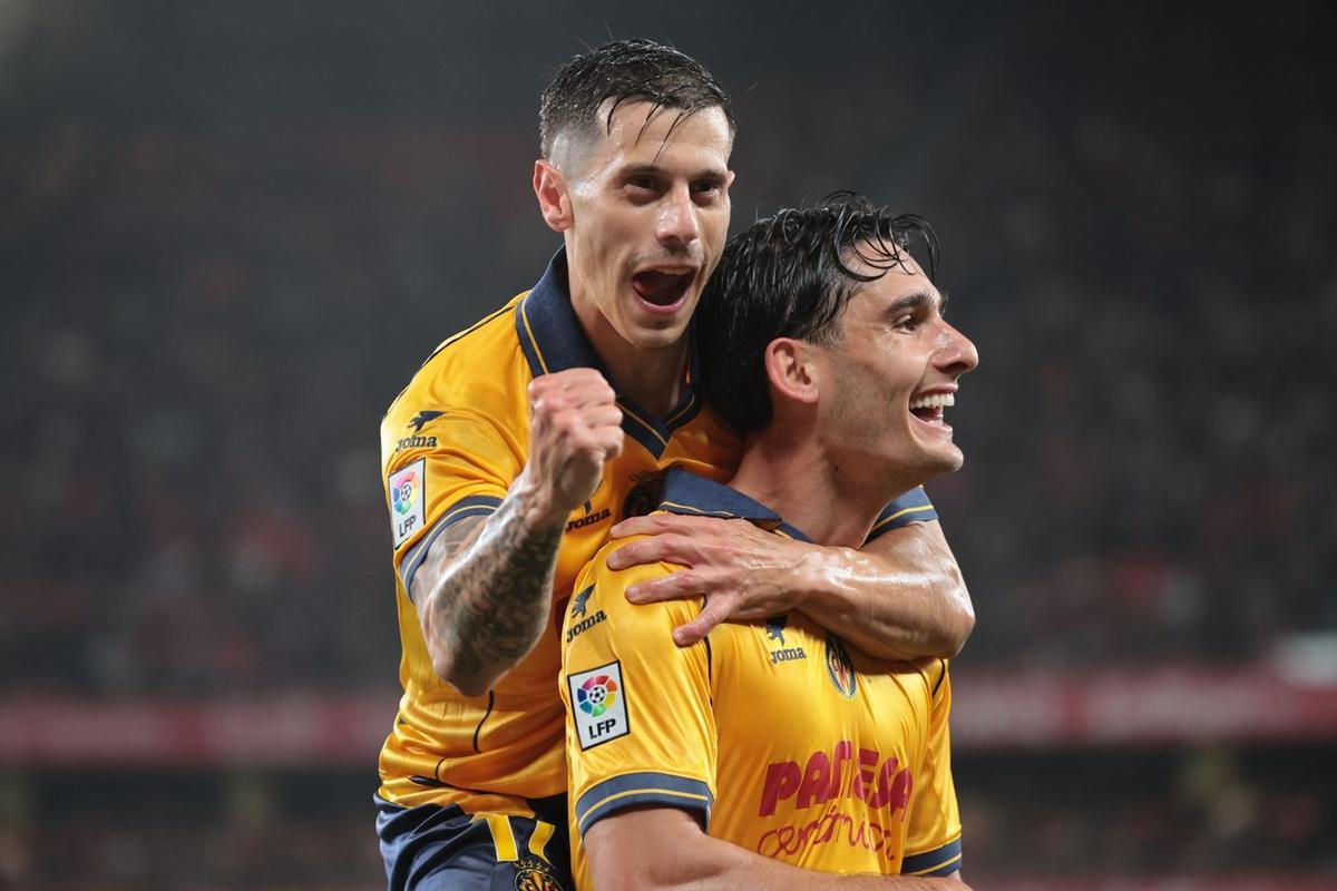 Cardona y Alfon, goleadores.