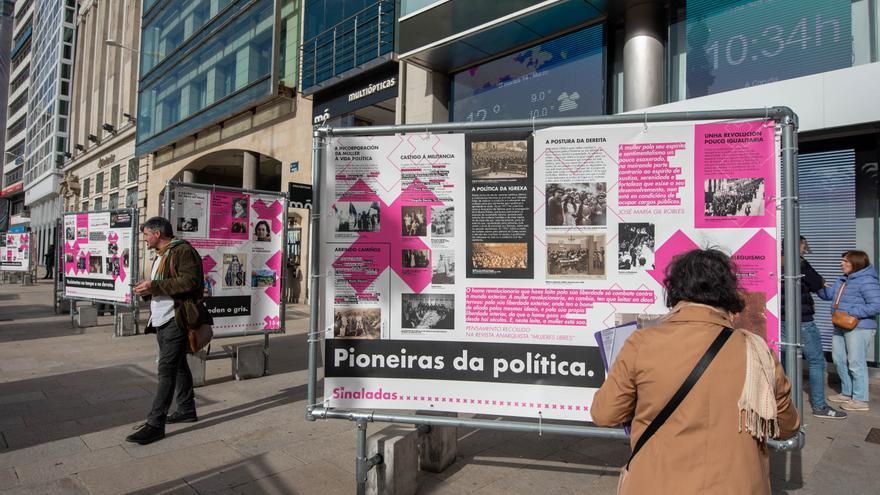 Exposición &#039;Silenciadas&#039; en el Obelisco