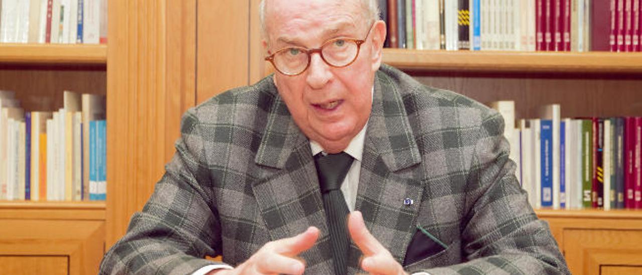 Albert Sasson, un referente en la investigación de la biotecnología.