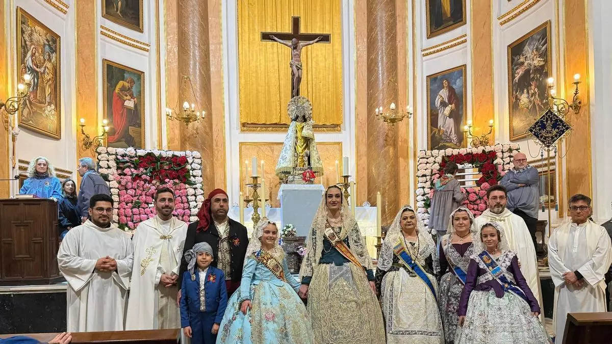 Riba-roja vive con gran emoción y devoción la Ofrenda en las fallas 2026