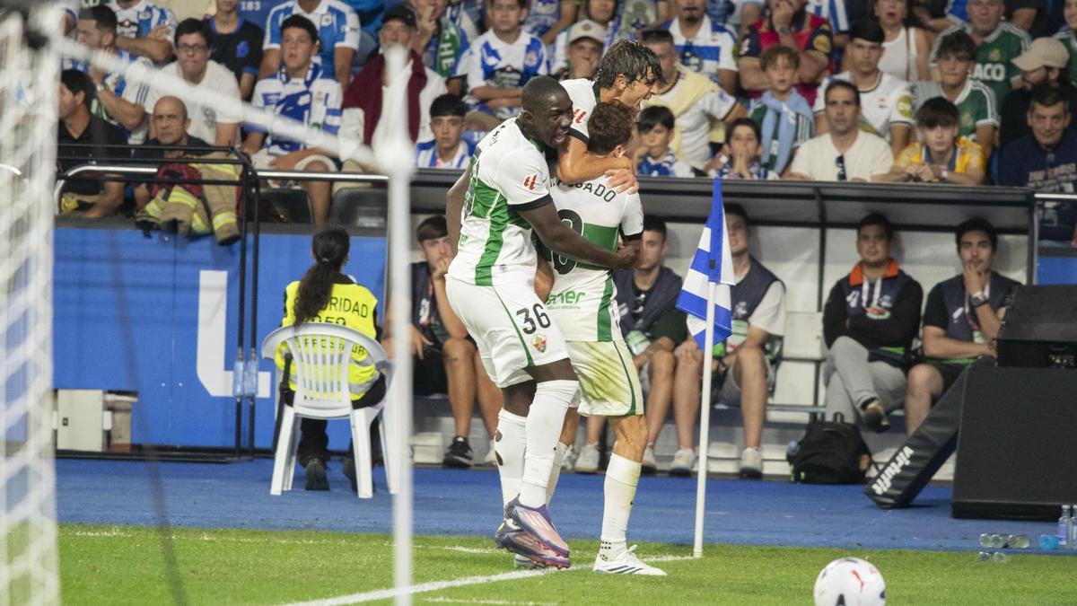 Crónica del Deportivo-Elche | Aubameyang empaña el valiente estreno del Elche de Anselmi