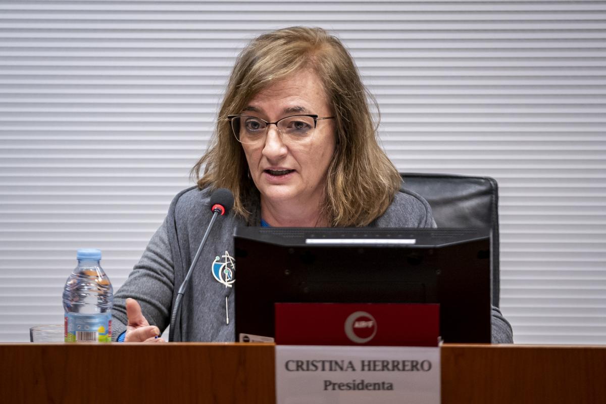 La presidenta de la AIReF, Cristina Herrero, clausura un curso sobre el acceso y manejo de bases de datos económicos para periodistas, a 29 de marzo de 2023, en Madrid (España). Este curso orientado para periodistas ha sido organizado por parte de la Asoc