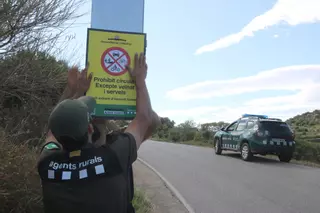 Els Agents Rurals demanen a la gent que no se salti la prohibició d'entrar a cap de Creus i l'Albera pel risc d'incendi