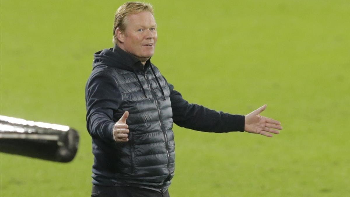 Koeman, en el banquillo de Balaídos en el duelo ante el Celta.