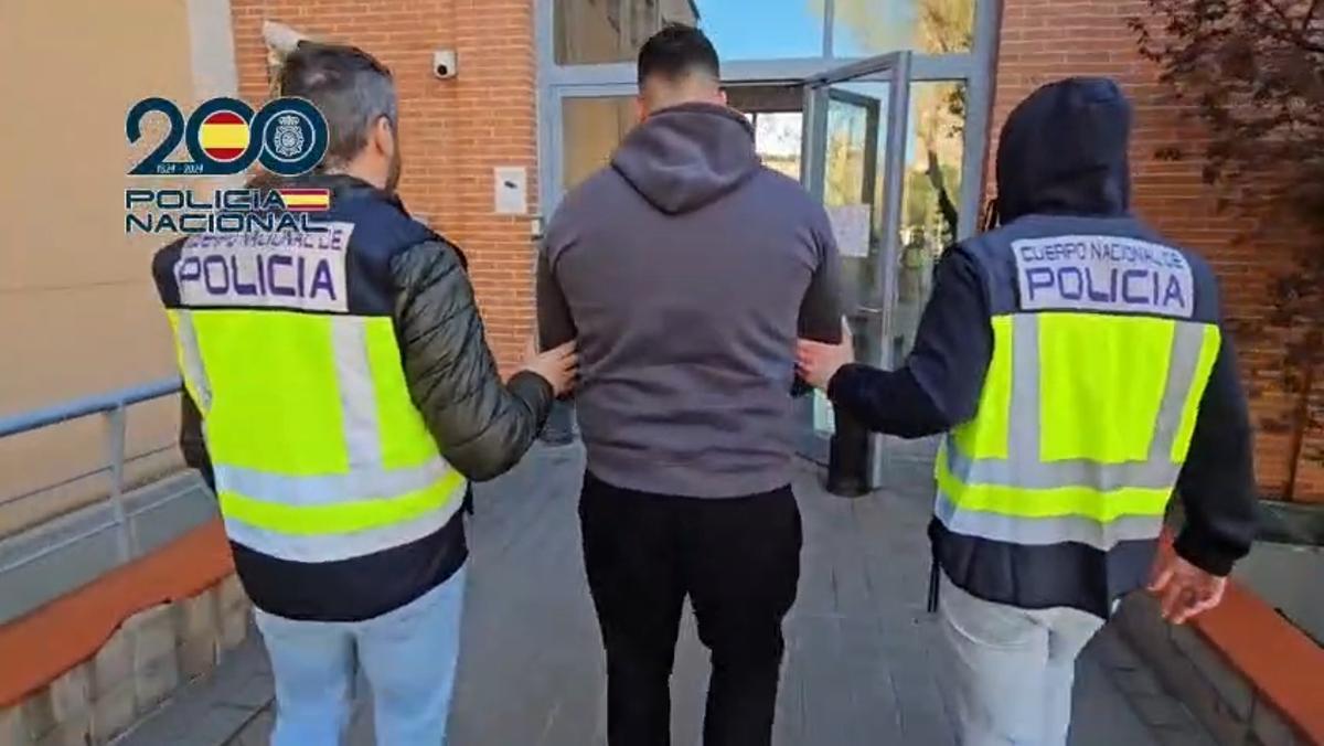 Operación de la Policía Nacional contra aficionados radicales en la temporada 2025-2026.