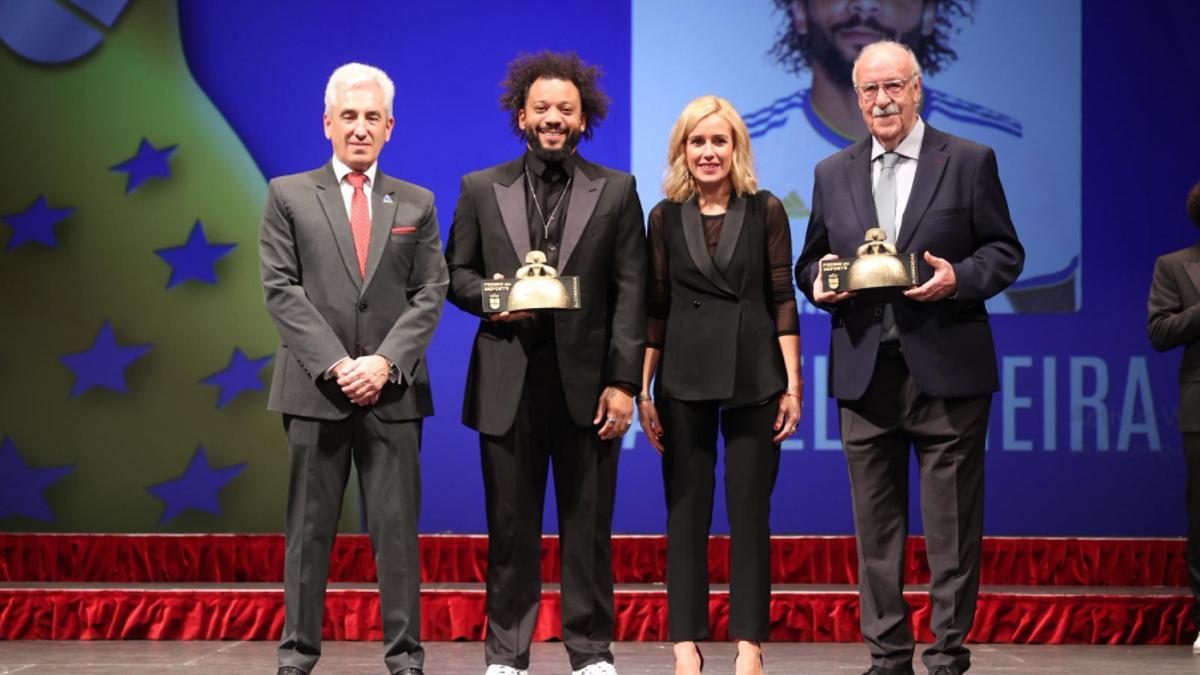 Vicente del Bosque y Marcelo recogen sus premios