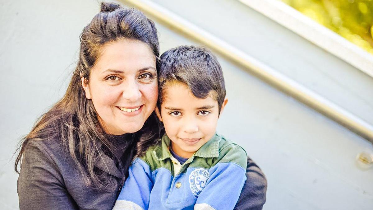 El niño marroquí regresa a casa con el corazón sano, tras pasar 6 meses en Málaga.