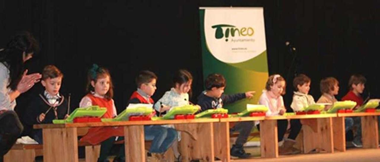 Los escolinos de Tineo.