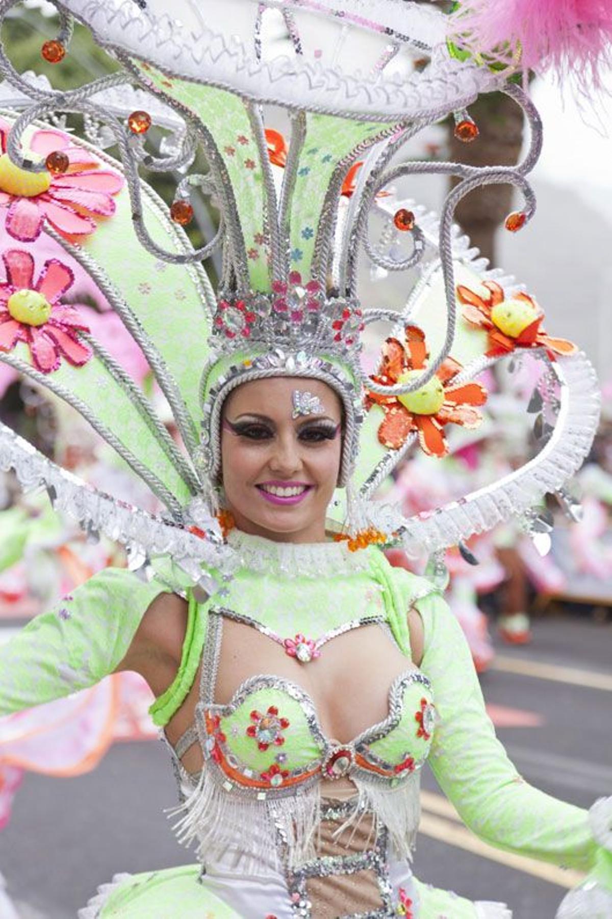 Carnaval, Europa, celebración, disfraz, viaje, fantasía, escapada, marzo, pasacalles