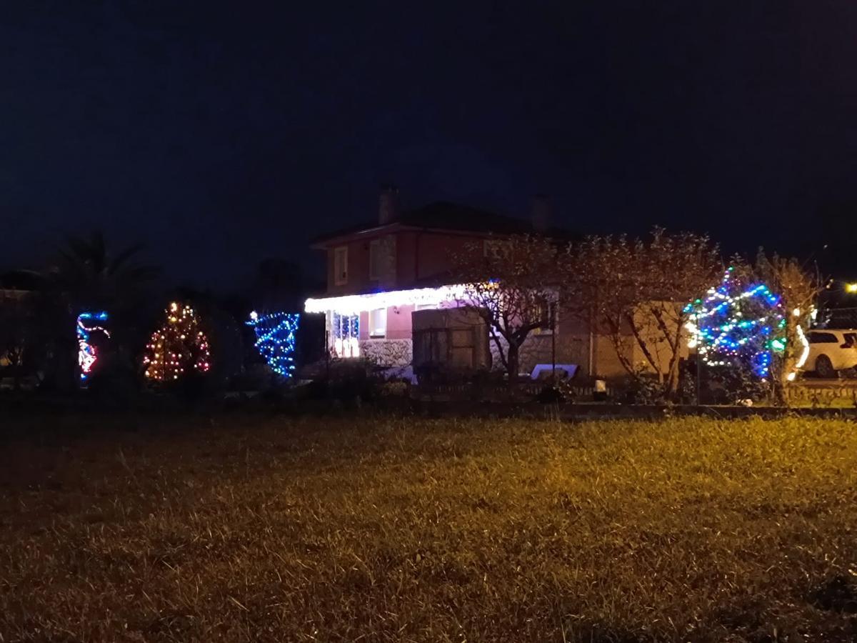 Ables se viste de Navidad: así se ha decorado el pueblo de Llanera