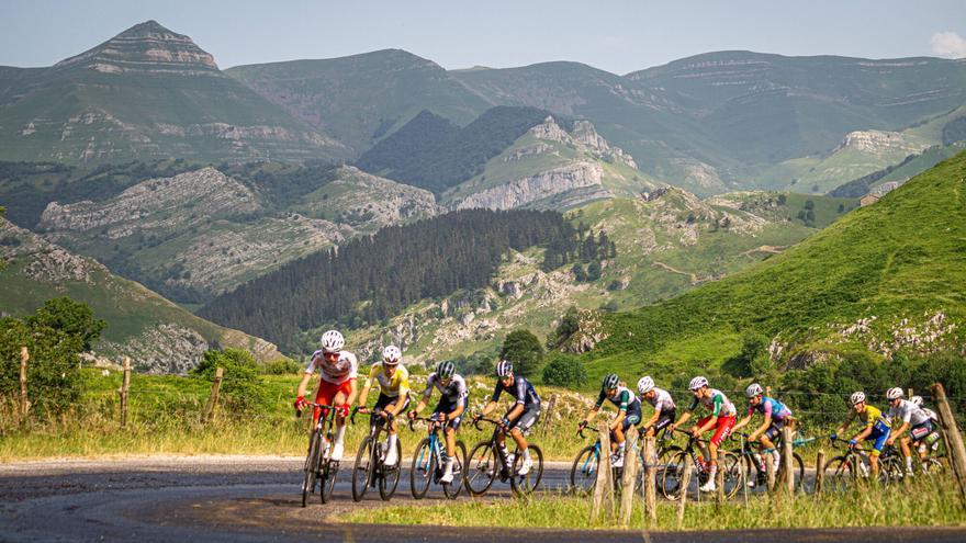 La gran promesa del ciclismo español: un aguerrido Benjamín Noval pierde el liderato en la Vuelta al Besaya