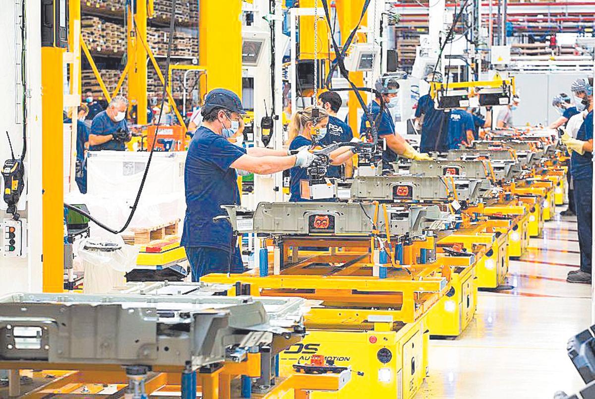 Antiguo taller de baterías de Stellantis Vigo