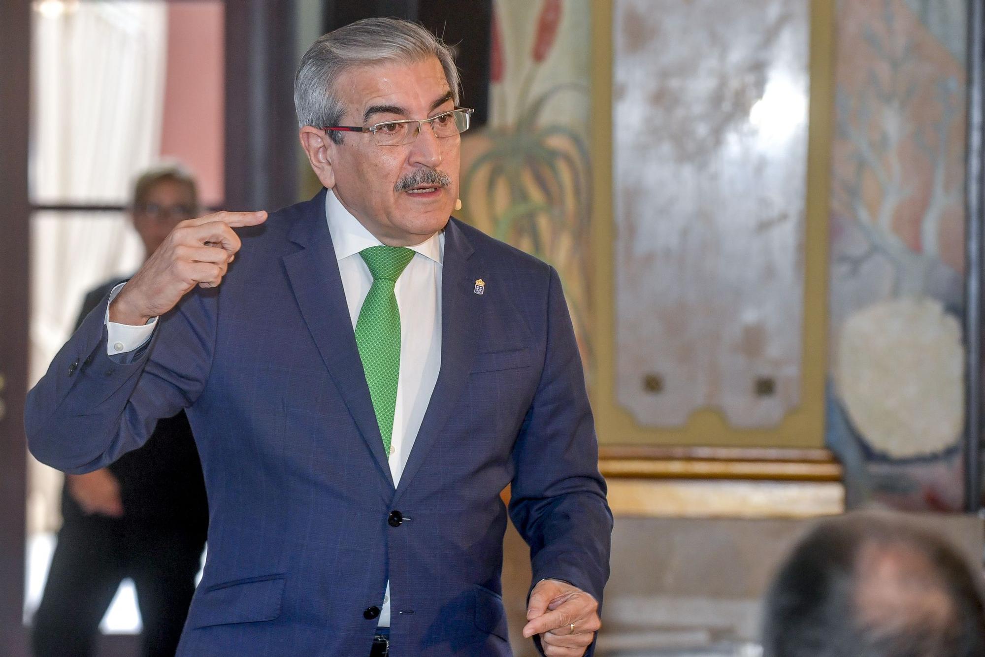 Román Rodríguez interviene en el Foro de Prensa Ibérica con la conferencia 'Capaces de un futuro mejor'