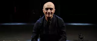 El actor Pepe Viyuela actúa en Mallorca: «El votante de izquierda tiene el susto metido en el cuerpo y el 23J servirá para aprovechar el golpe»