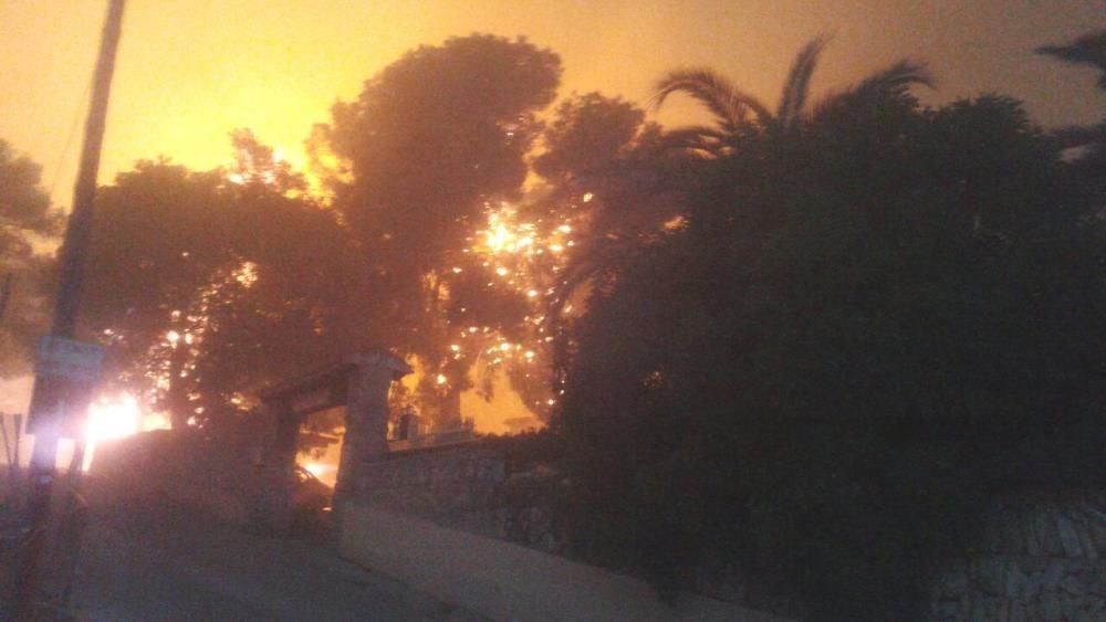 Incendio en Benitatxell y Xàbia