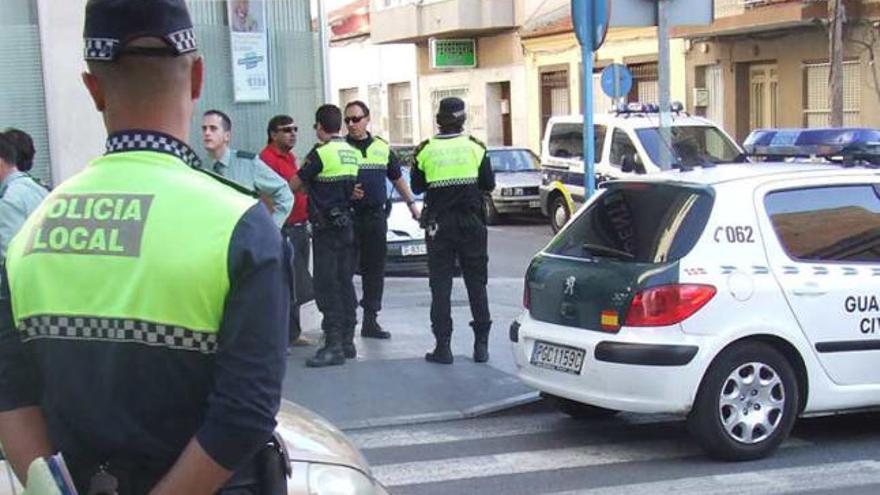 La Policía arresta a un alemán al que acusa de destrozar once retrovisores