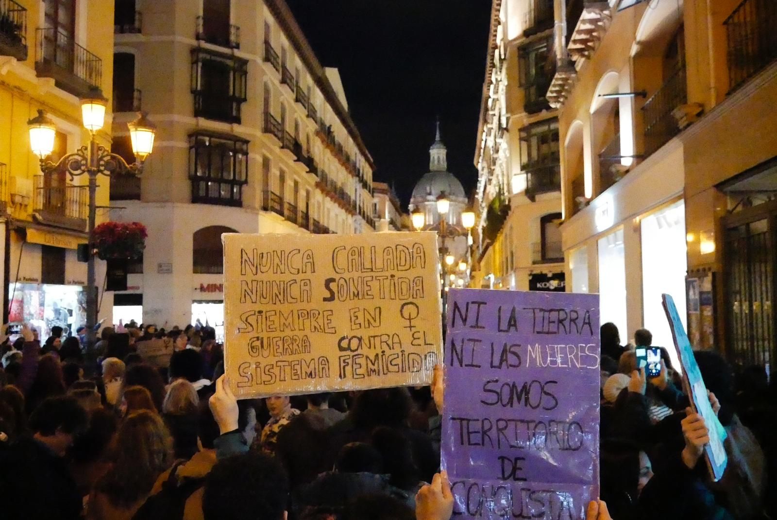 8M, Día de la Mujer | La marea feminista toma Zaragoza