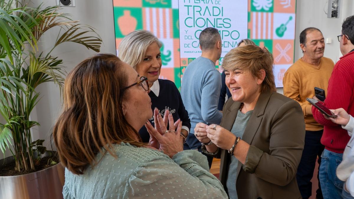 Presentación de la primera Feria de Tradiciones y Campo de Cartagena en el Ayuntamiento de Cartagena